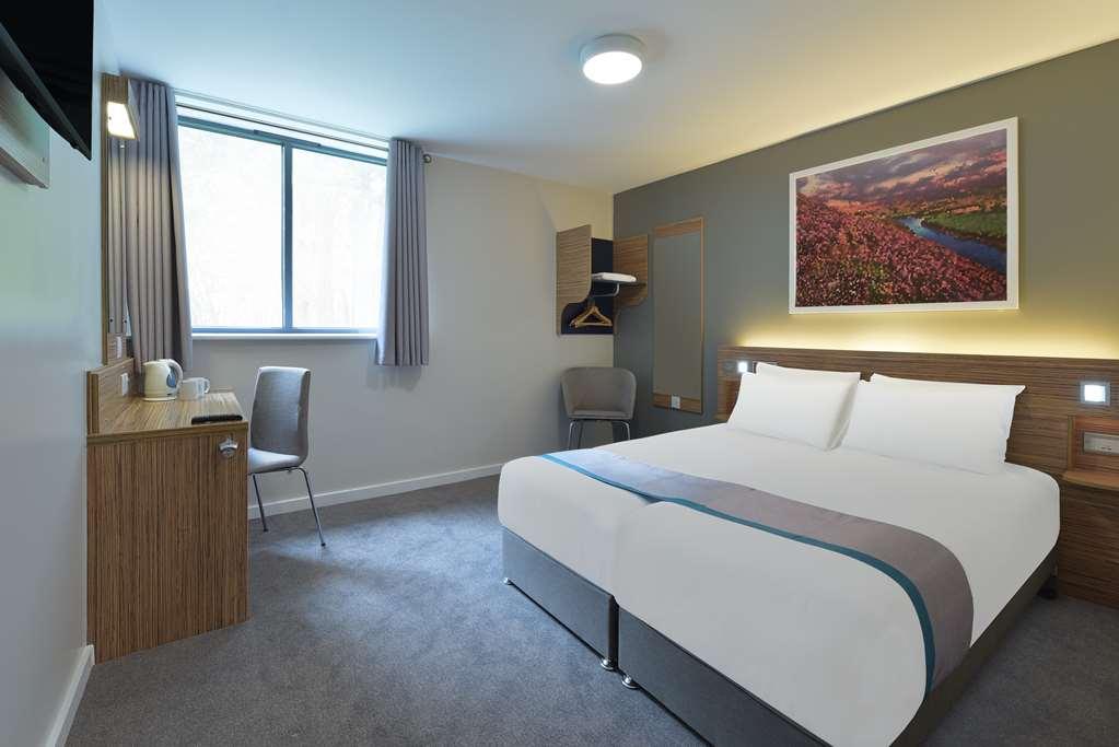 Mercure London Gatwick Airport Horley Rum bild